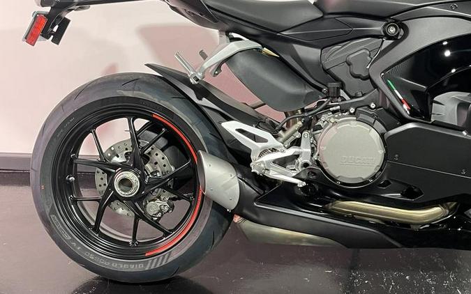 2024 Ducati Panigale V2 Black on Black