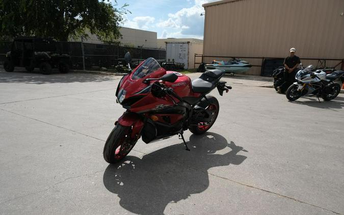 New 2025 SUZUKI GSXR1000 RED