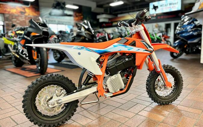 New 2024 KTM SX-E3