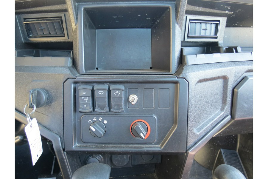 2017 Polaris Polaris GENERAL™ 1000 EPS Deluxe Titanium Matte