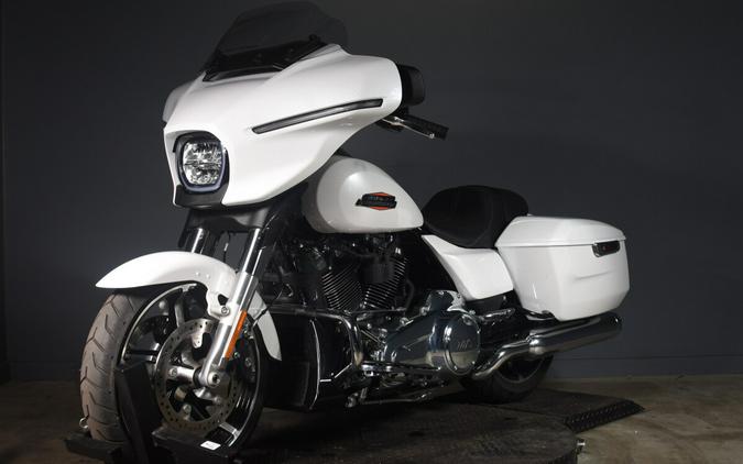 2024 Harley-Davidson Street Glide FLHX