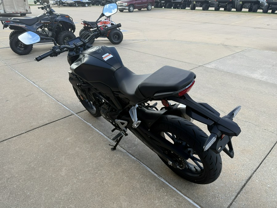 2025 Honda CB300R ABS