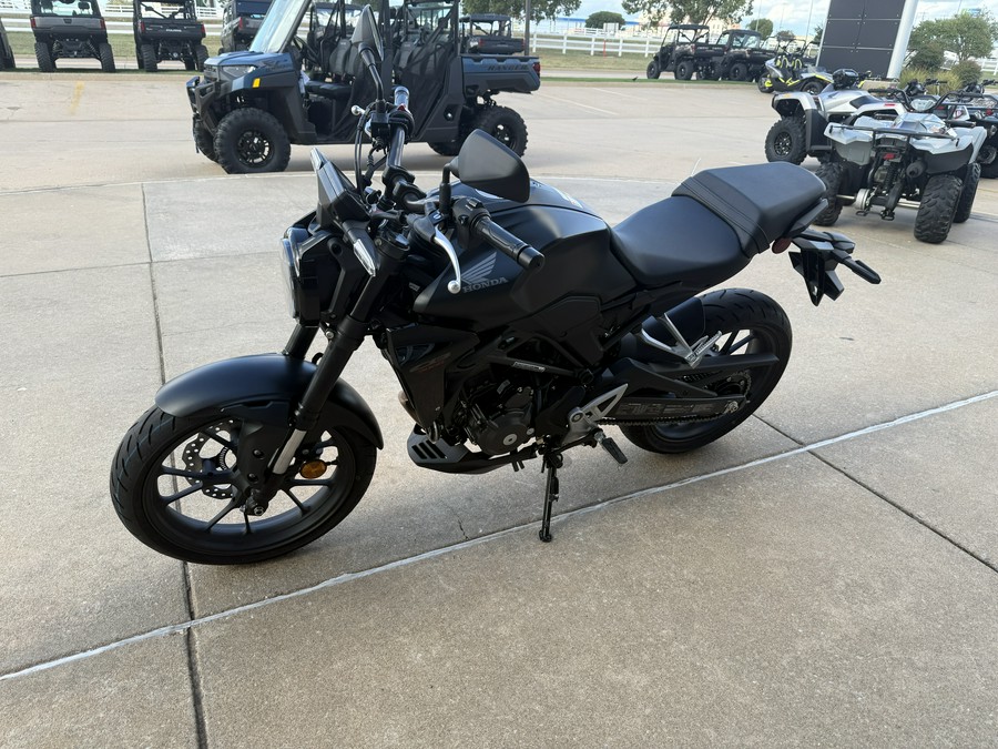 2025 Honda CB300R ABS