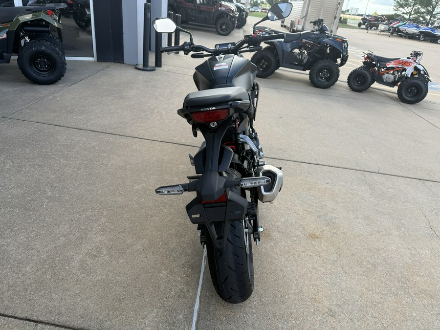 2025 Honda CB300R ABS