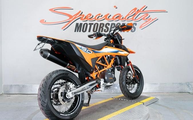 2023 KTM 690 SMC R