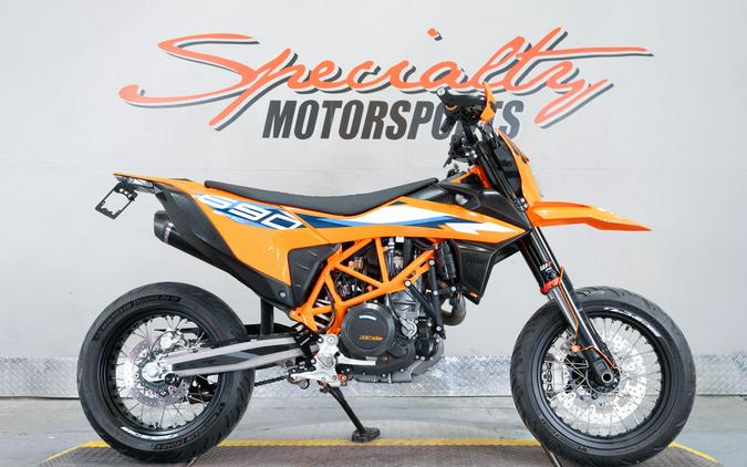 2023 KTM 690 SMC R