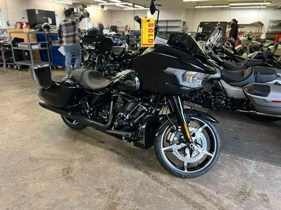 2024 Harley-Davidson Road Glide® 3