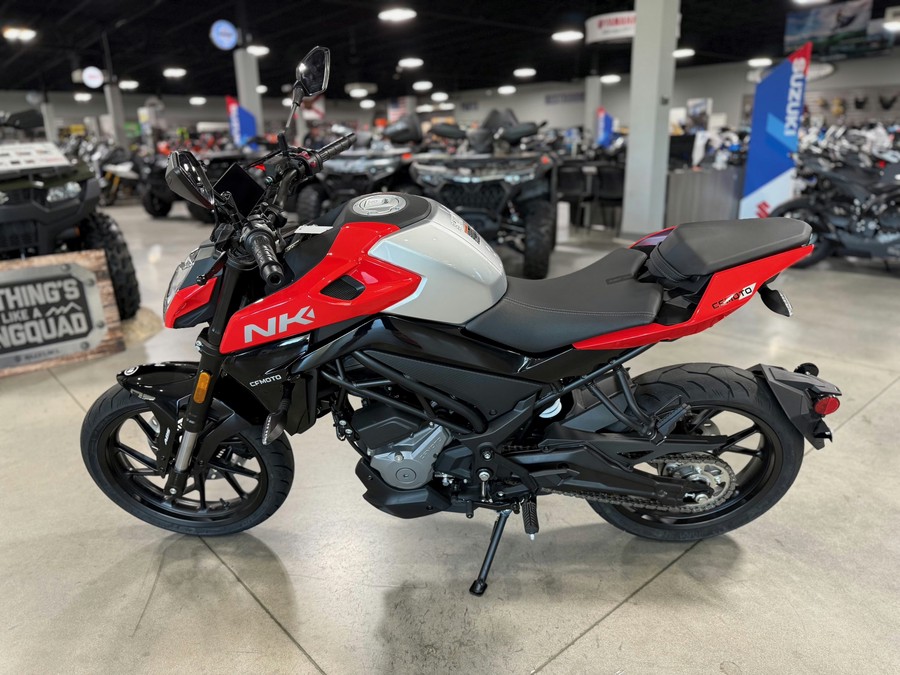 2025 CFMOTO 300NK
