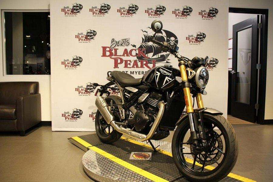 2026 Triumph TD1 PHANTOM BLACK/STORM GREY