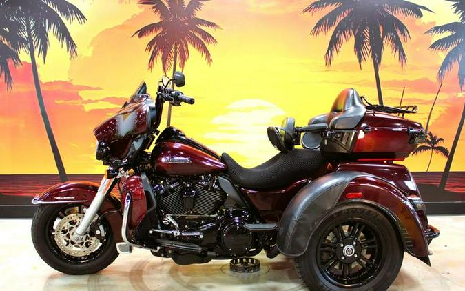 2019 Harley-Davidson® FLHTCUTG - Tri Glide® Ultra