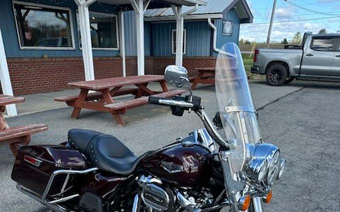 2022 Harley-Davidson® Road King® Midnight Crimson