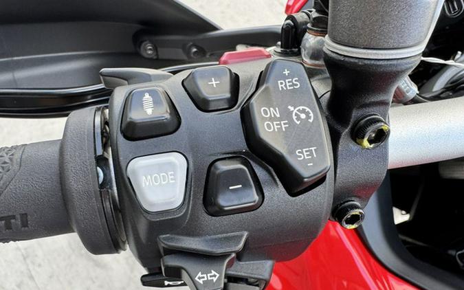 2027 Ducati Multistrada V4 S Travel & Radar Ducati Red