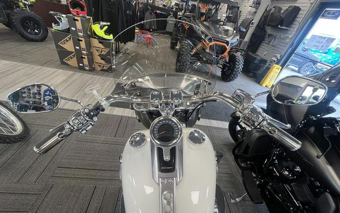 2018 Harley-Davidson® FLFB - Softail® Fat Boy®