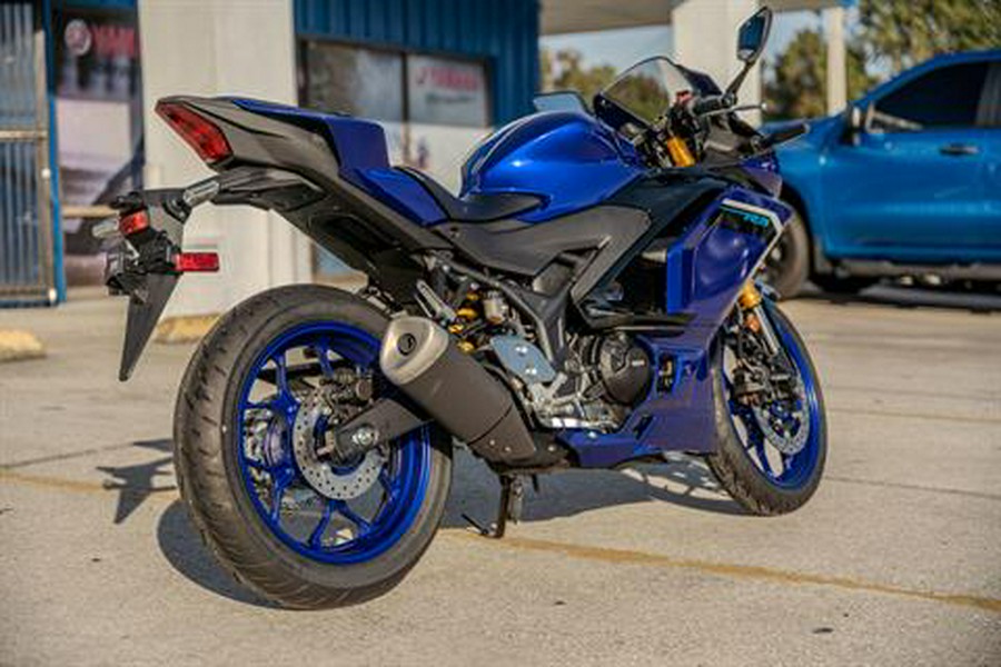 2025 Yamaha YZF-R3