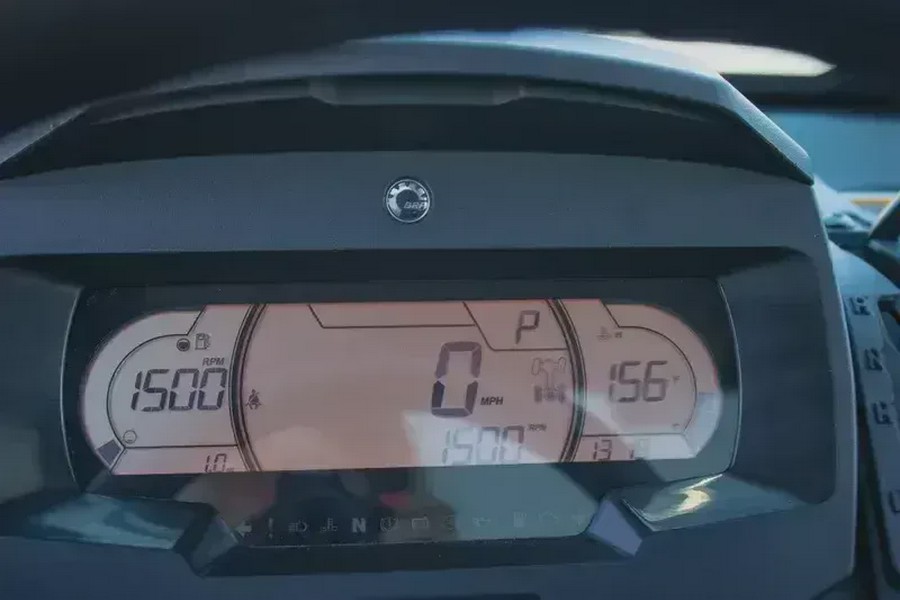 2026 CAN-AM DEFENDER PRO LIMITED CAB HD10