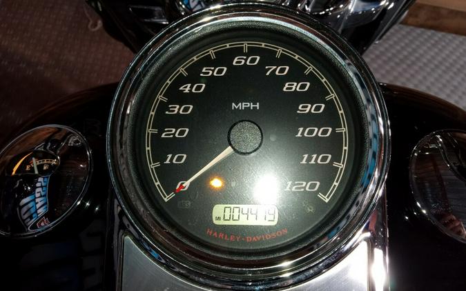 2018 Harley-Davidson Road King® Base