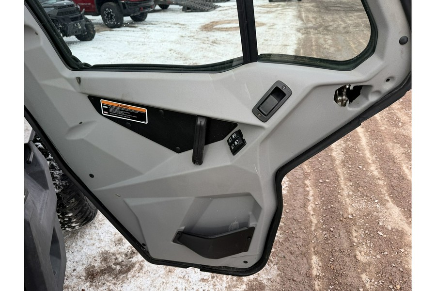 2020 Can-Am Defender Limited HD10