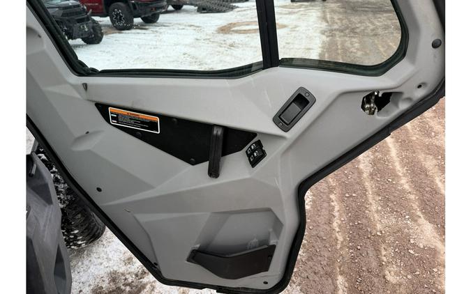 2020 Can-Am Defender Limited HD10