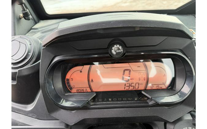 2020 Can-Am Defender Limited HD10