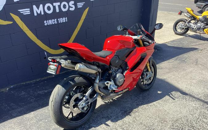 2026 Ducati Panigale V2