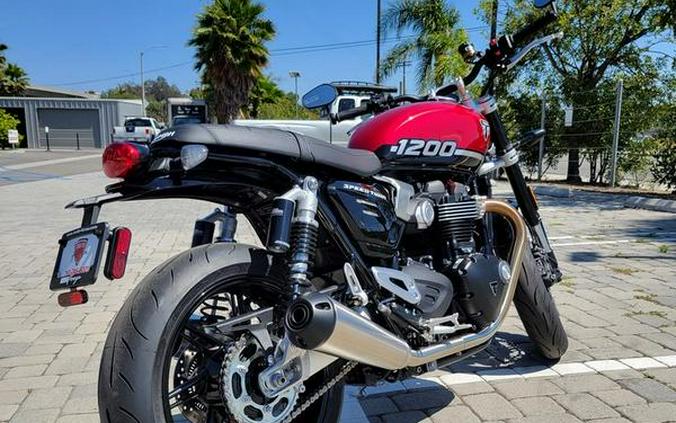 2025 Triumph Speed Twin 1200 Carnival Red/Sapphire Black