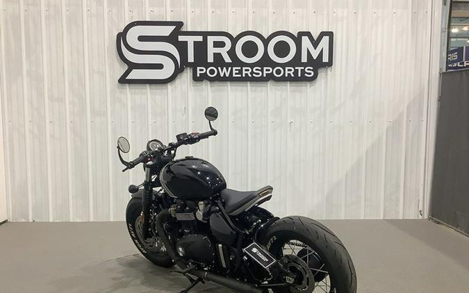 2024 Triumph Bonneville Bobber Jet Black