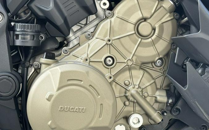 2027 Ducati Multistrada V4 S Pike's Peak