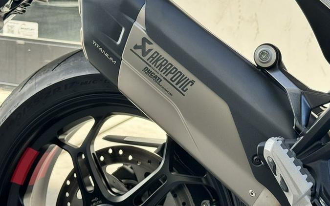 2027 Ducati Multistrada V4 S Pike's Peak