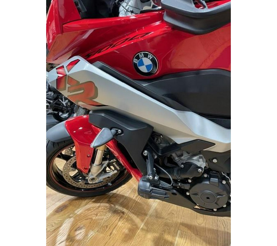 2020 BMW S 1000 XR Racing Red with White Aluminum Metallic Matte