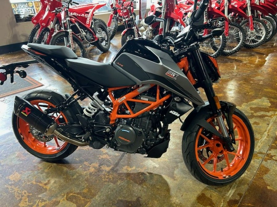 2022 KTM 390 Duke