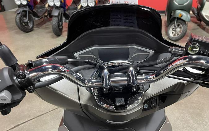 2023 Honda PCX ABS