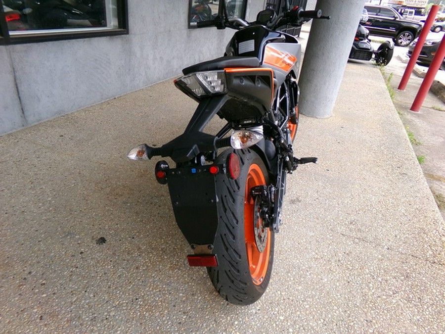 2023 KTM Duke 200