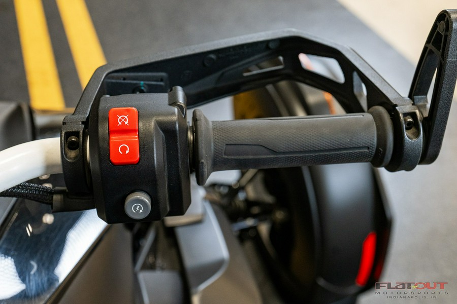 2023 Can-Am RYKER 900 RALLY