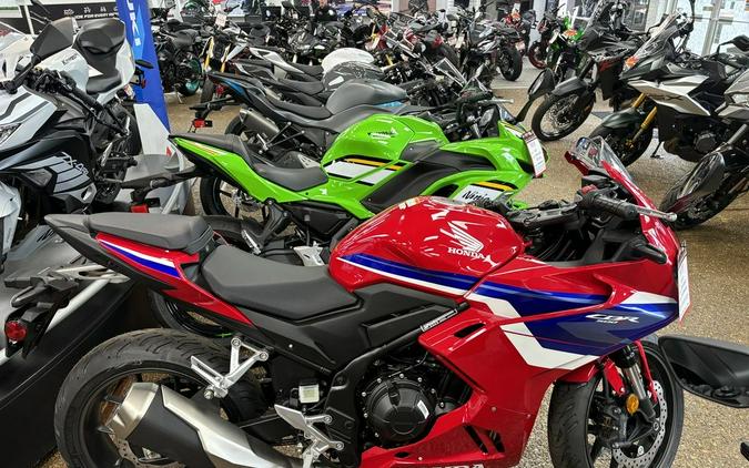 2025 Honda CBR500R ABS