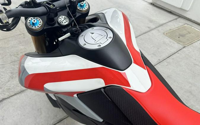 2027 Ducati Hypermotard V2 SP SP Livery