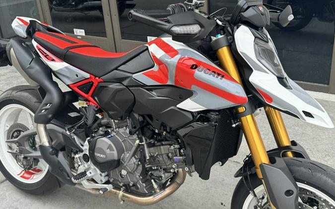 2027 Ducati Hypermotard V2 SP SP Livery