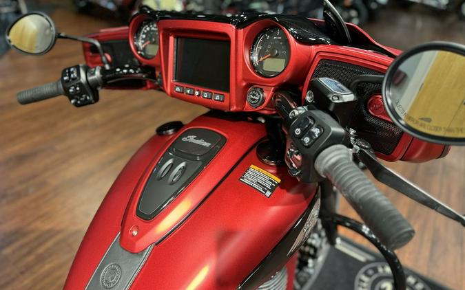 2024 Indian Motorcycle® Chieftain® Dark Horse® w/Powerband Audio Pkg Sunset Red Smoke