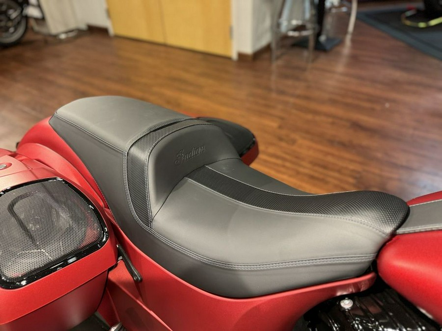 2024 Indian Motorcycle® Chieftain® Dark Horse® w/Powerband Audio Pkg Sunset Red Smoke