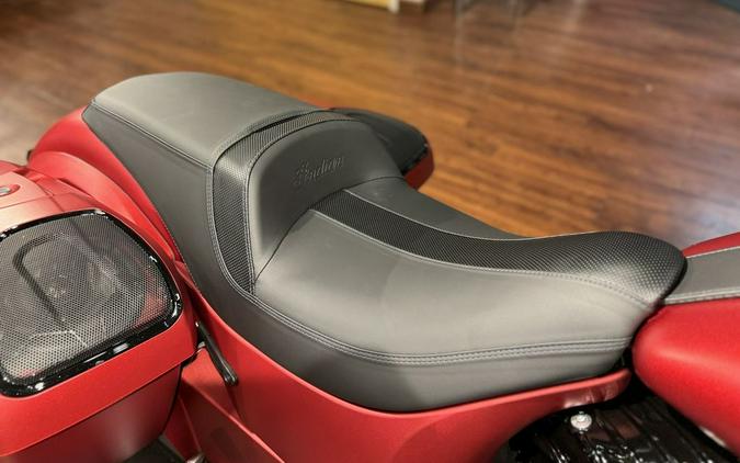 2024 Indian Motorcycle® Chieftain® Dark Horse® w/Powerband Audio Pkg Sunset Red Smoke