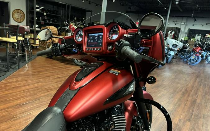 2024 Indian Motorcycle® Chieftain® Dark Horse® w/Powerband Audio Pkg Sunset Red Smoke