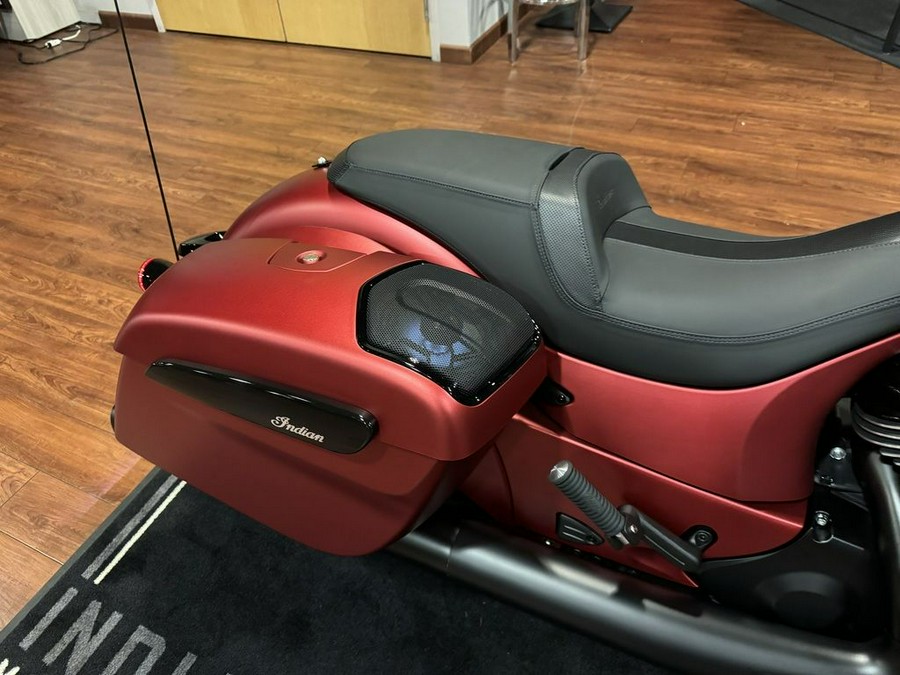 2024 Indian Motorcycle® Chieftain® Dark Horse® w/Powerband Audio Pkg Sunset Red Smoke