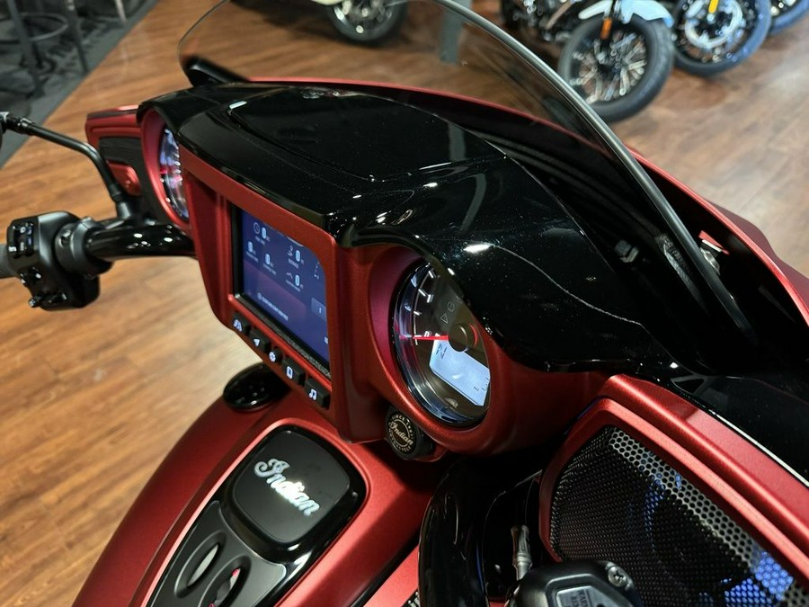 2024 Indian Motorcycle® Chieftain® Dark Horse® w/Powerband Audio Pkg Sunset Red Smoke