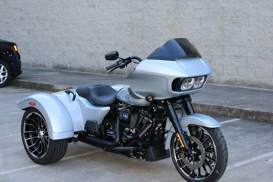 2024 Harley-Davidson® FLTRT - Road Glide® 3