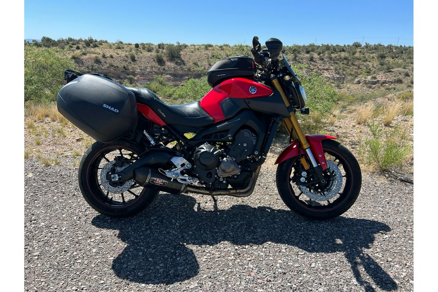 2014 Yamaha FZ-09 (CASH PRICE)