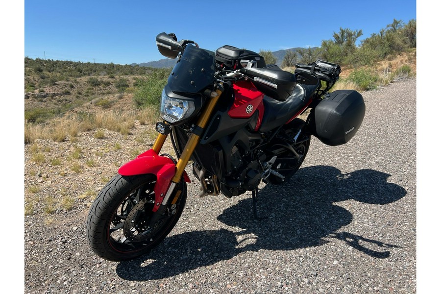 2014 Yamaha FZ-09 (CASH PRICE)