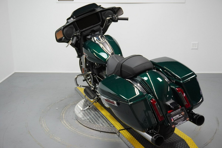 2024 Harley-Davidson® Street Glide® Alpine Green