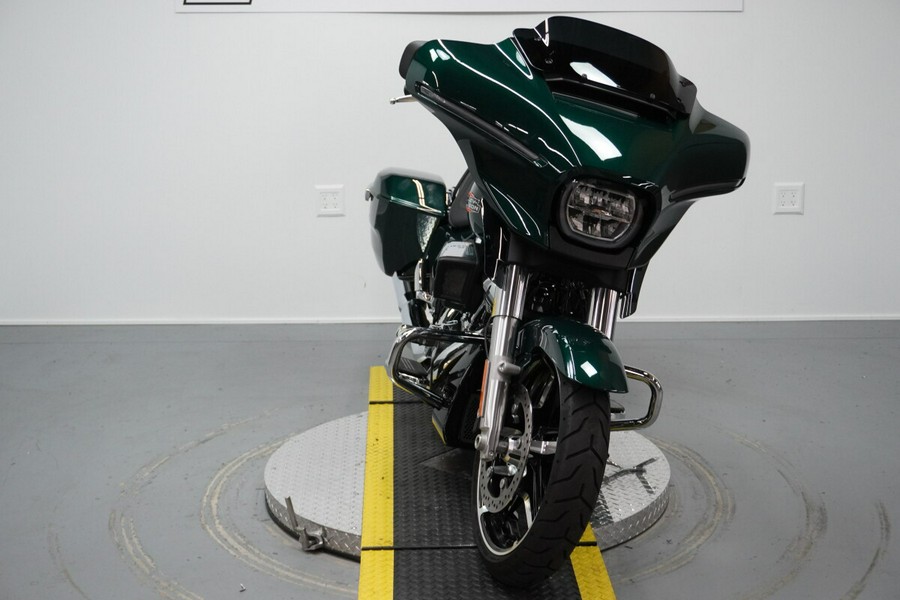 2024 Harley-Davidson® Street Glide® Alpine Green