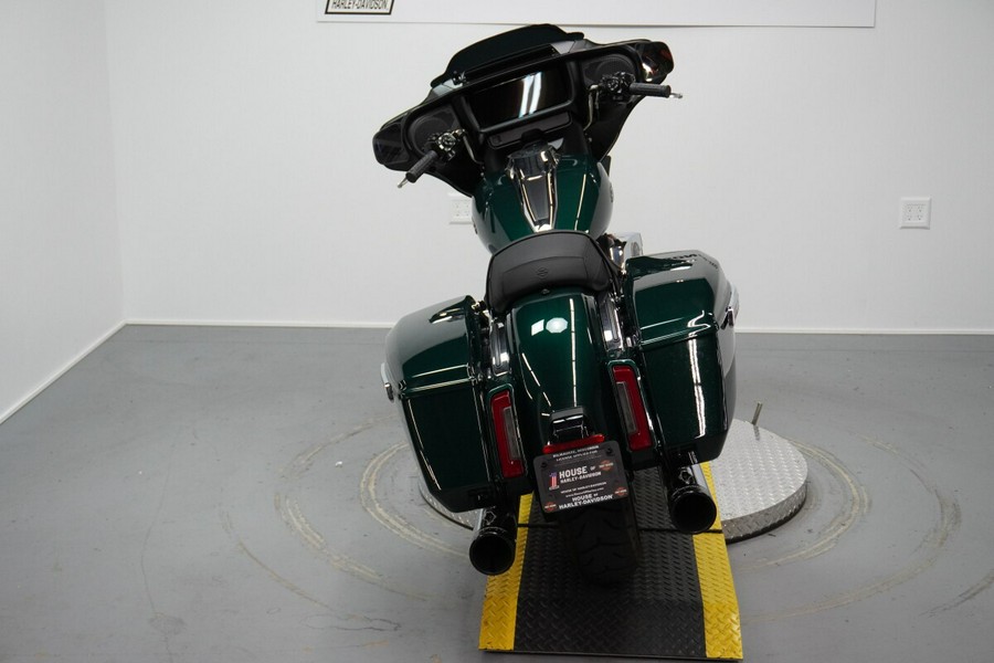 2024 Harley-Davidson® Street Glide® Alpine Green