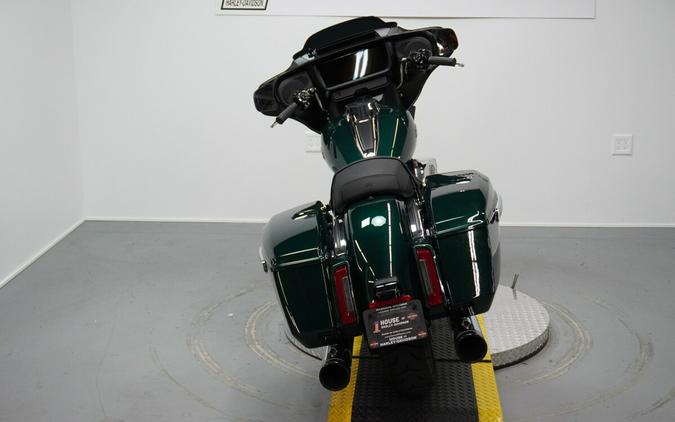 2024 Harley-Davidson® Street Glide® Alpine Green