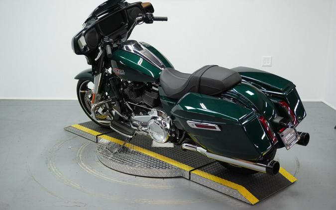 2024 Harley-Davidson® Street Glide® Alpine Green